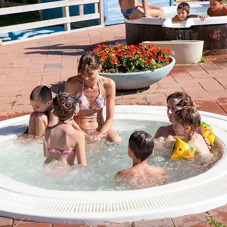 Πάρκο διακοπών Village