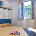 Prázdninový areál Village 3*