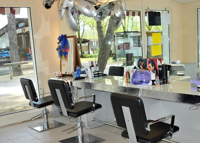 Village 3* 切塞纳蒂科